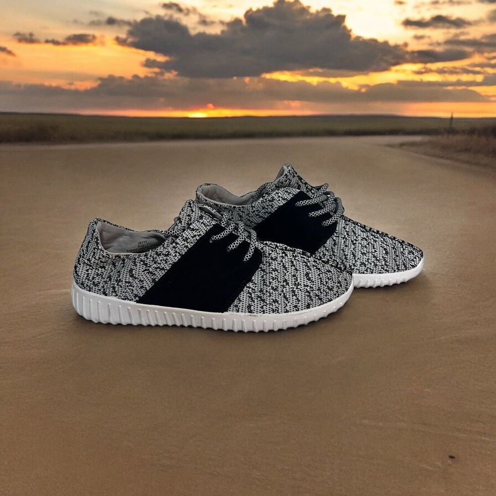 Woman's Madden Jettt Casual Sneaker Size 7 Soft Lightweight Outdoor Walking